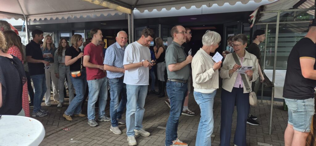 DorpsBBQ Vlierden BBQ druk bezocht